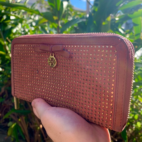 Tory Burch zip continental crystal wallet - Picture 2 of 5